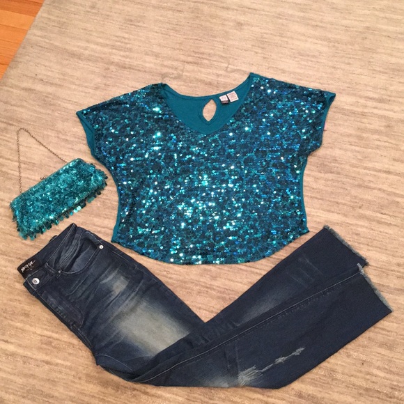 Sequin top - Picture 1 of 4